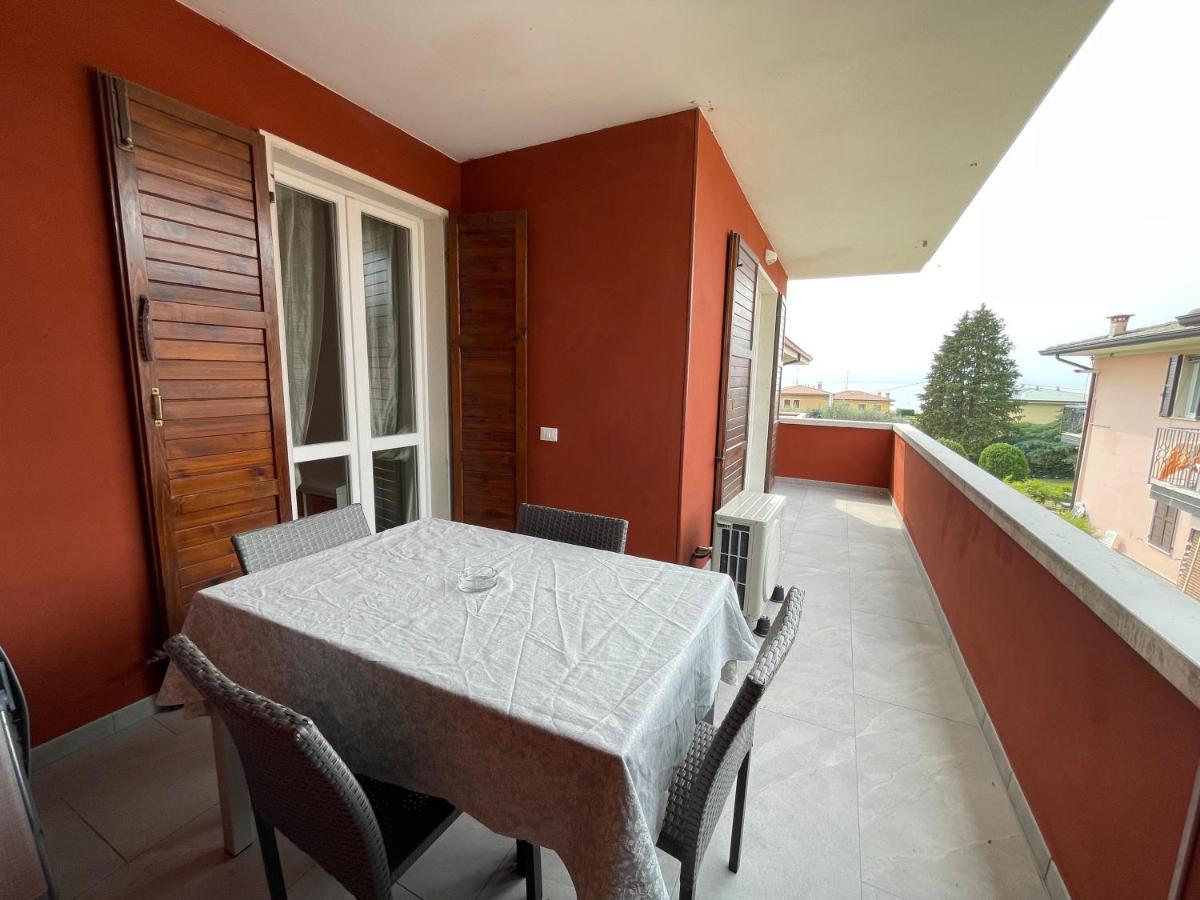 Bardolino Lake Apartments Bagian luar foto